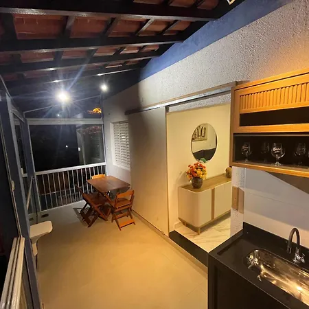 Excelente apartamento - Itaguá-2